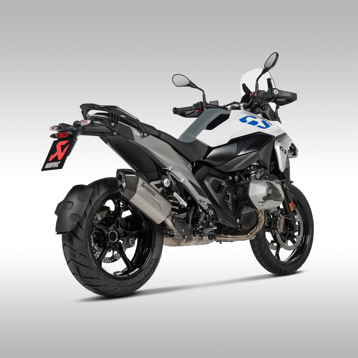 AKRAPOVIC - TITANIUM SLIP-ON - 2024 - 2025 BMW R 1300 GS