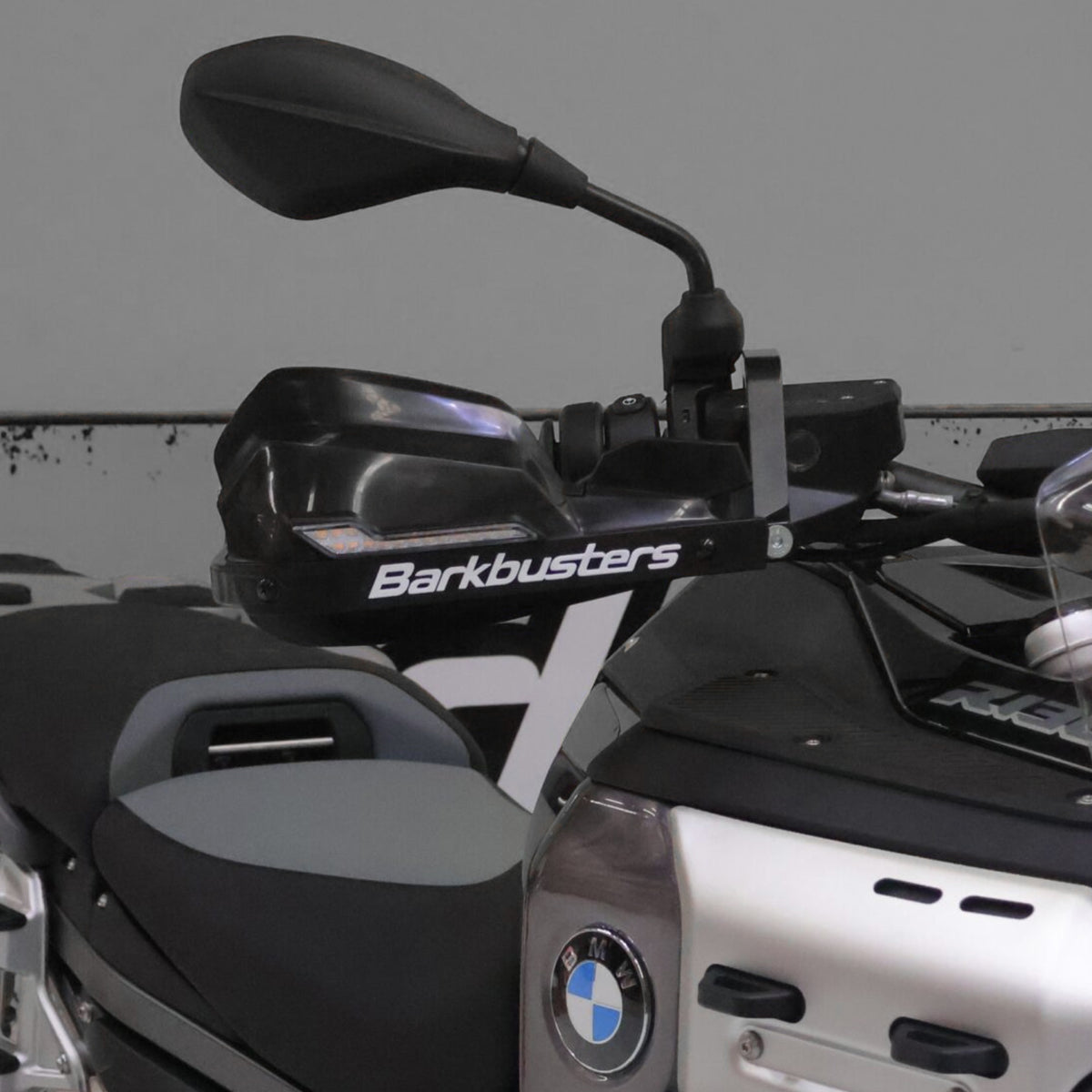 BARKBUSTERS - HANDGUARD KIT - BMW R 1300 GS / GSA w/ TURN SIGNALS