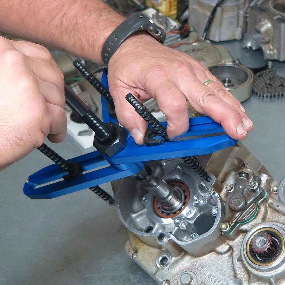 MOTION PRO - CRANKCASE SPLITTER V2