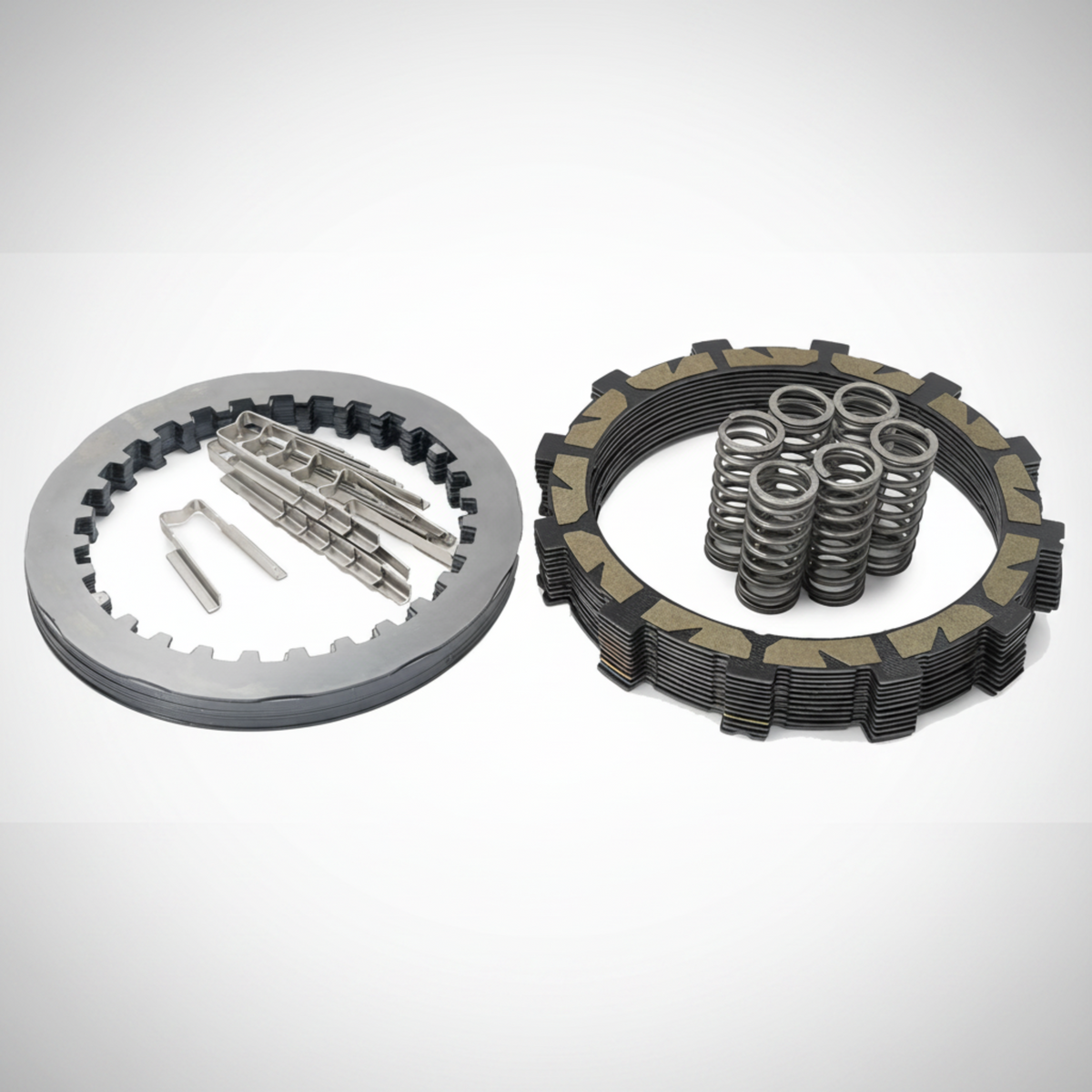 Suzuki DR-Z4S manual clutch kit made by Rekluse on a gray background. 
