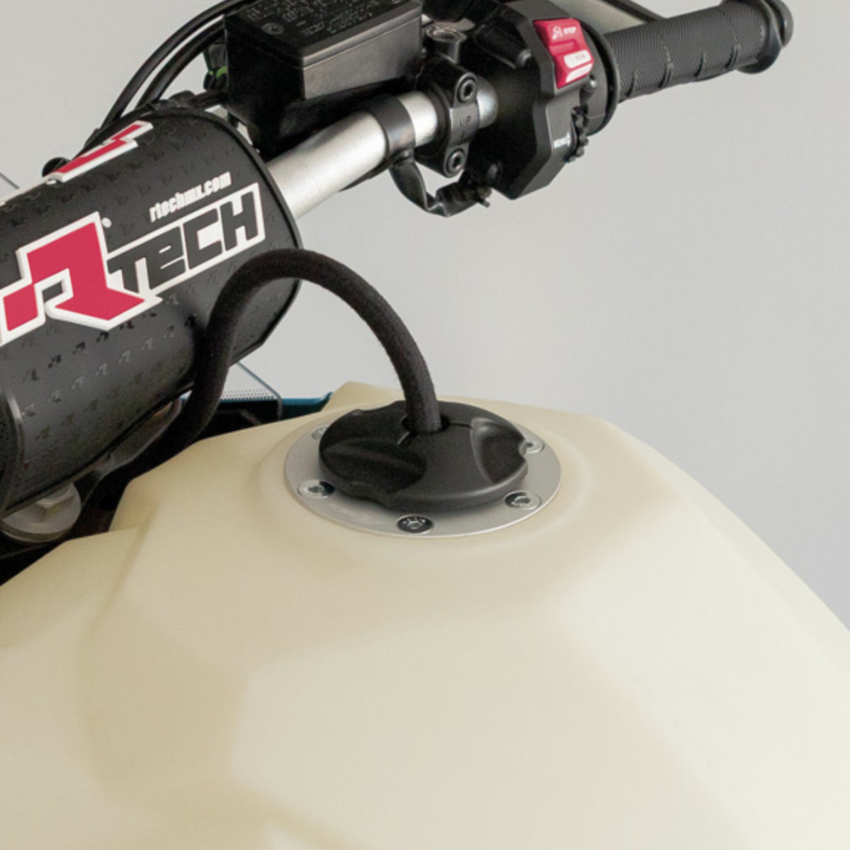 RTECH - 6.1 GALLON FUEL TANK - 2019–2024 YAMAHA TENERE 700