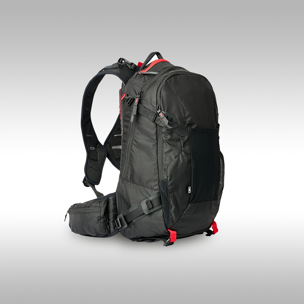 USWE 30L Zipper Daypack – Black | Durable Adventure Backpack