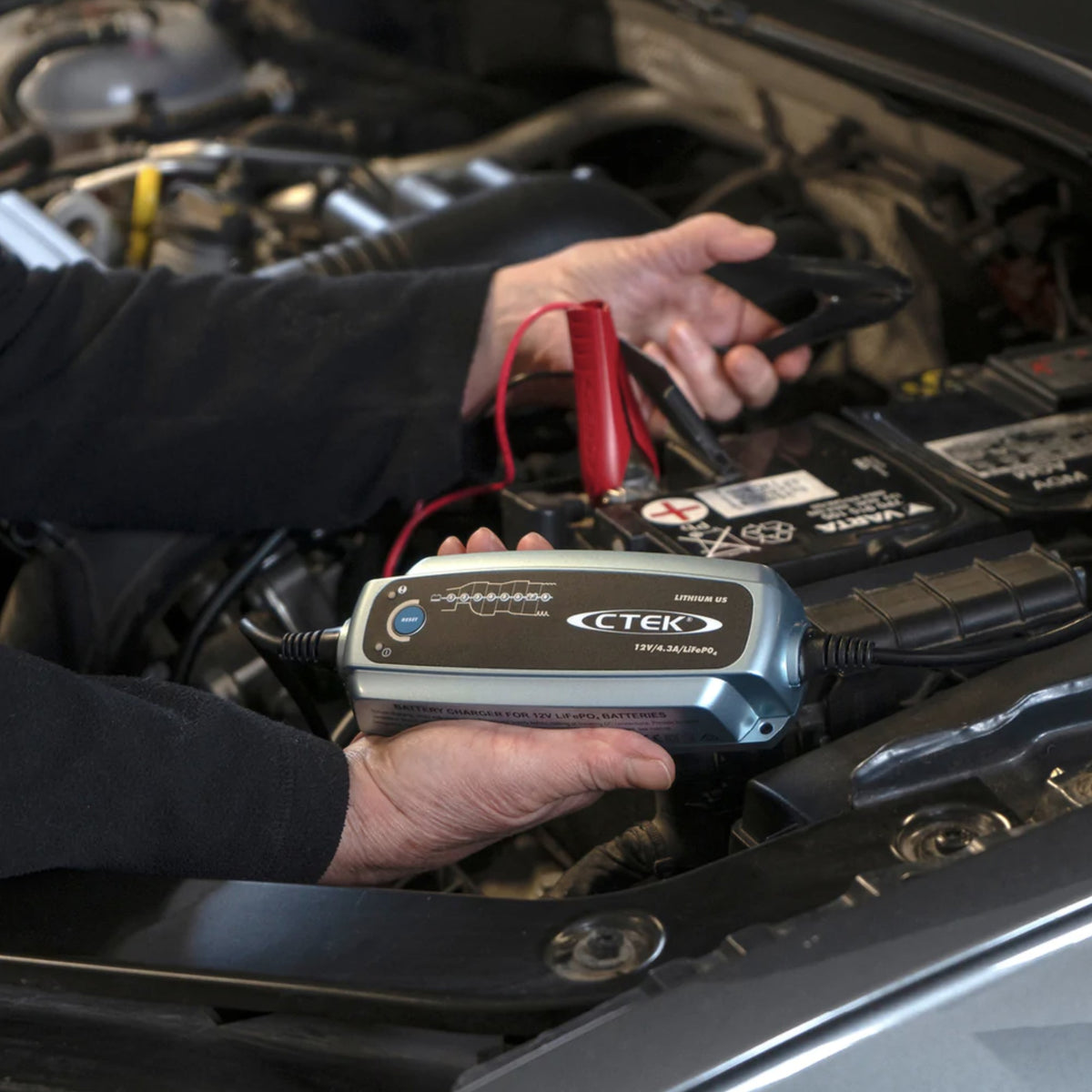 CTEK - LITHIUM US BATTERY CHARGER