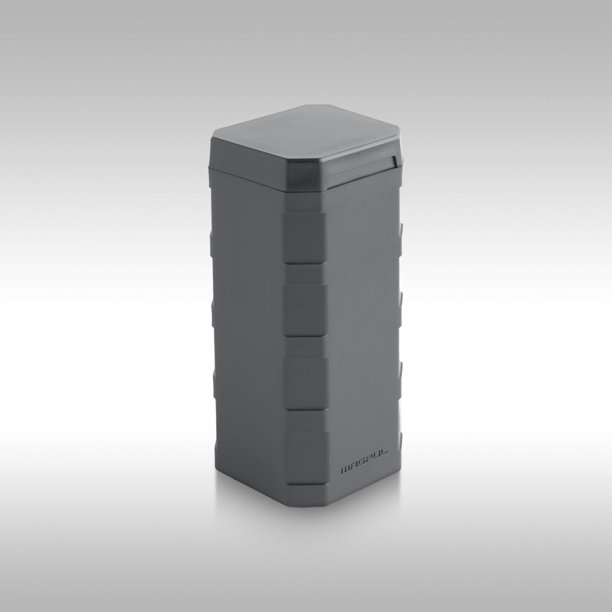 Magpul DAKA Can 2.0 Gray. Simple case for sunglasses and other fragile items. Tough hard plastic case.